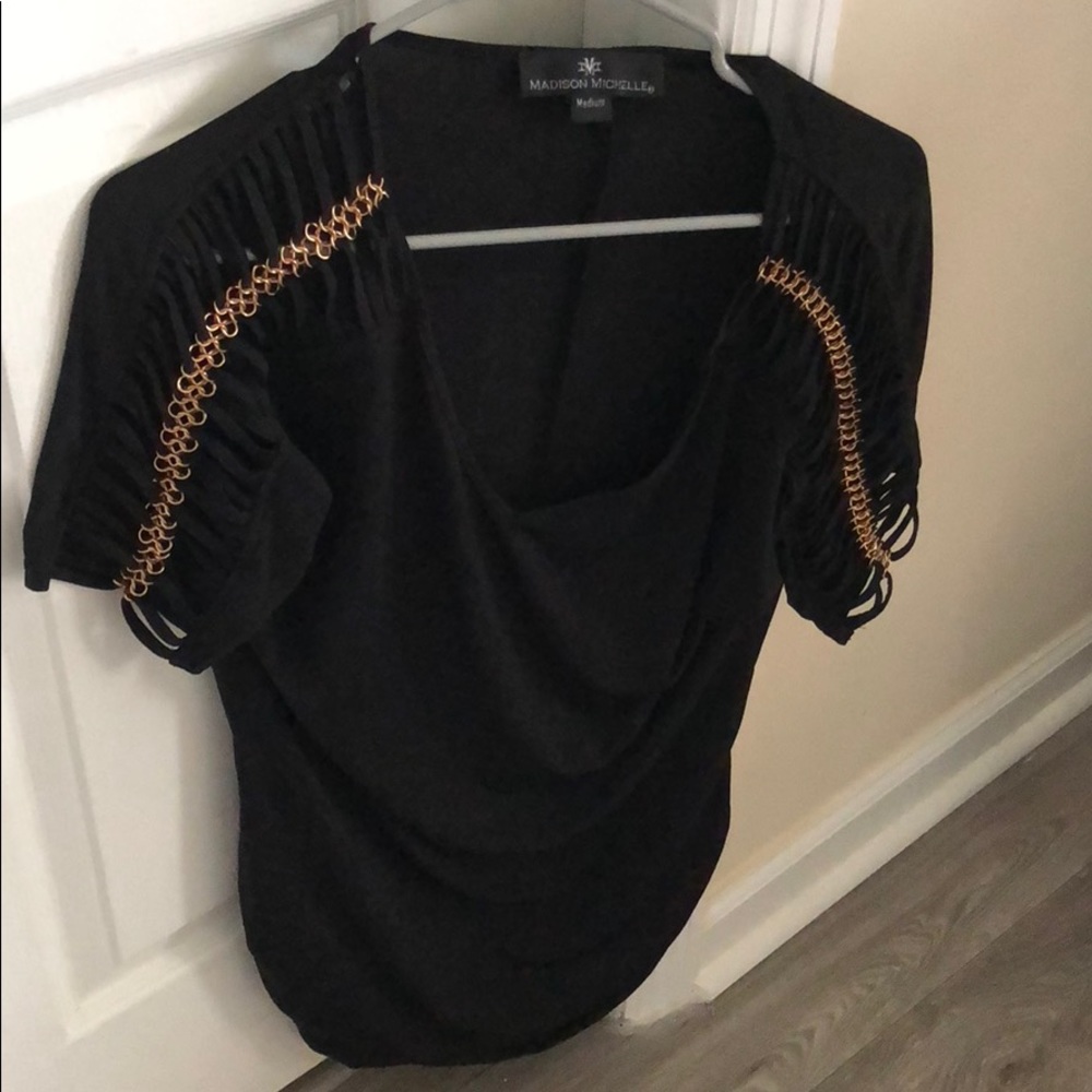 🌻5 for $25🌻 NWOT Madison Michelle Silk Blouse